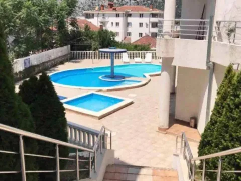 Prodaja, jednosoban stan, 65m², Risan, Kotor - image 13