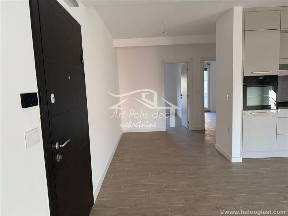 Rent, three bedroom apartment, 68m², Cvetkova Pijaca, Zvezdara Sve Podlokacije