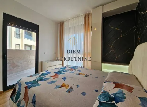 Rent, two bedroom apartment, 55m², Bjeliši, Bar - image 10