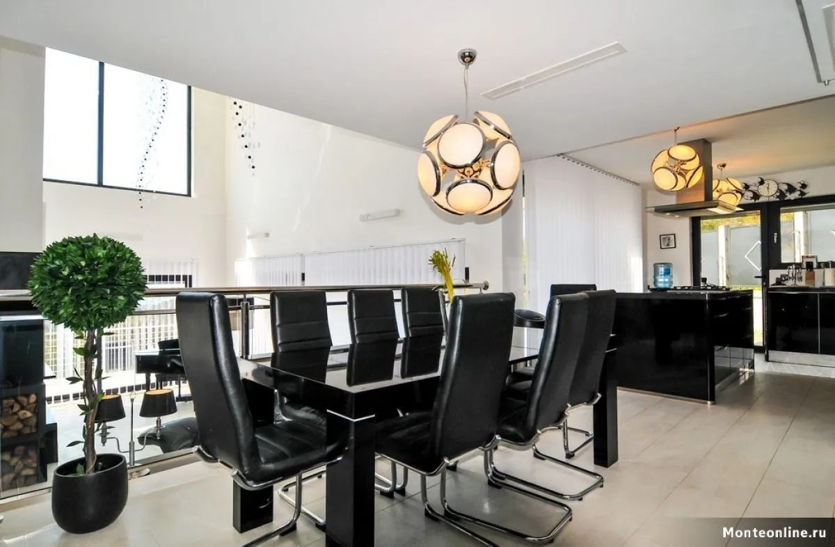Sale, house, 390m², Tivat, Crna Gora