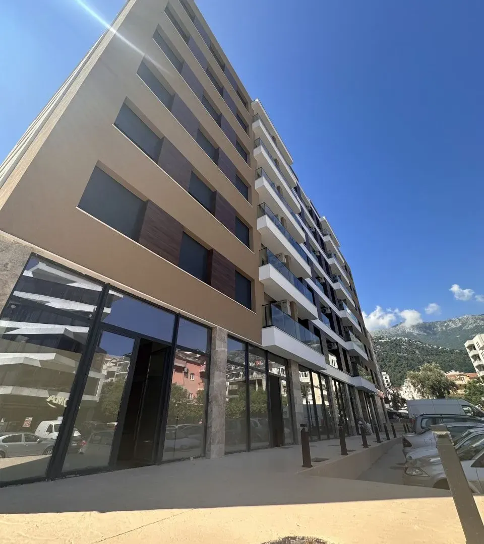 Rent, two bedroom apartment, 60m², Rozino, Budva
