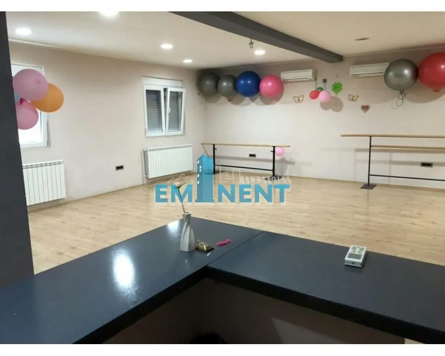 Rent, office space, 78m², Vidikovački venac, Rakovica