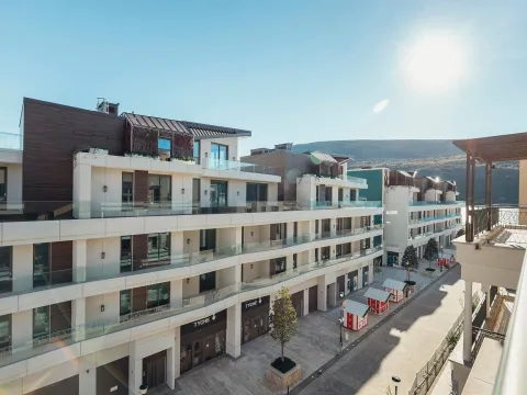 Prodaja, trosoban stan, 382m², Portonovi, Herceg Novi - image 15