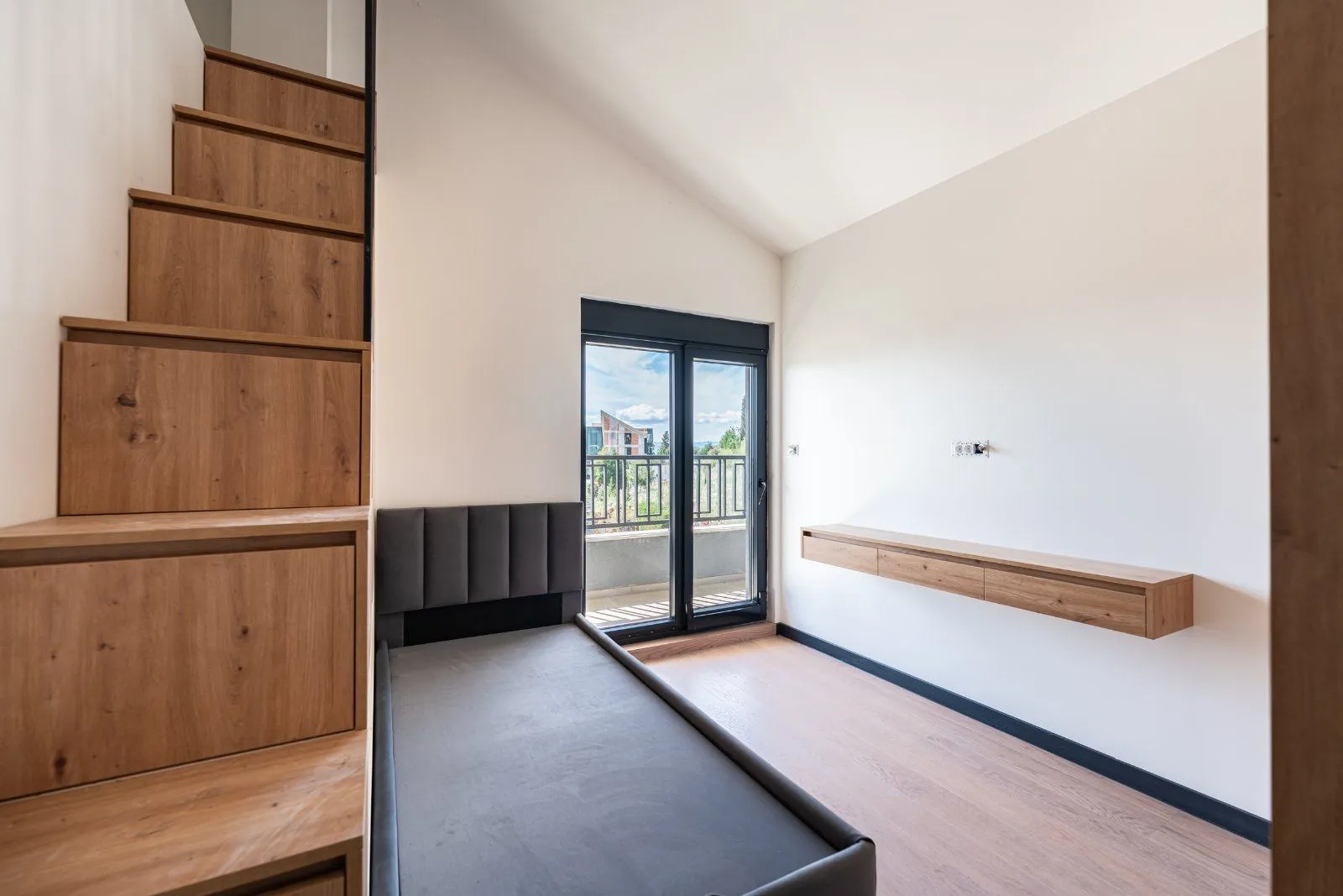 Prodaja, trosoban stan, 116m², Gorica C, Podgorica