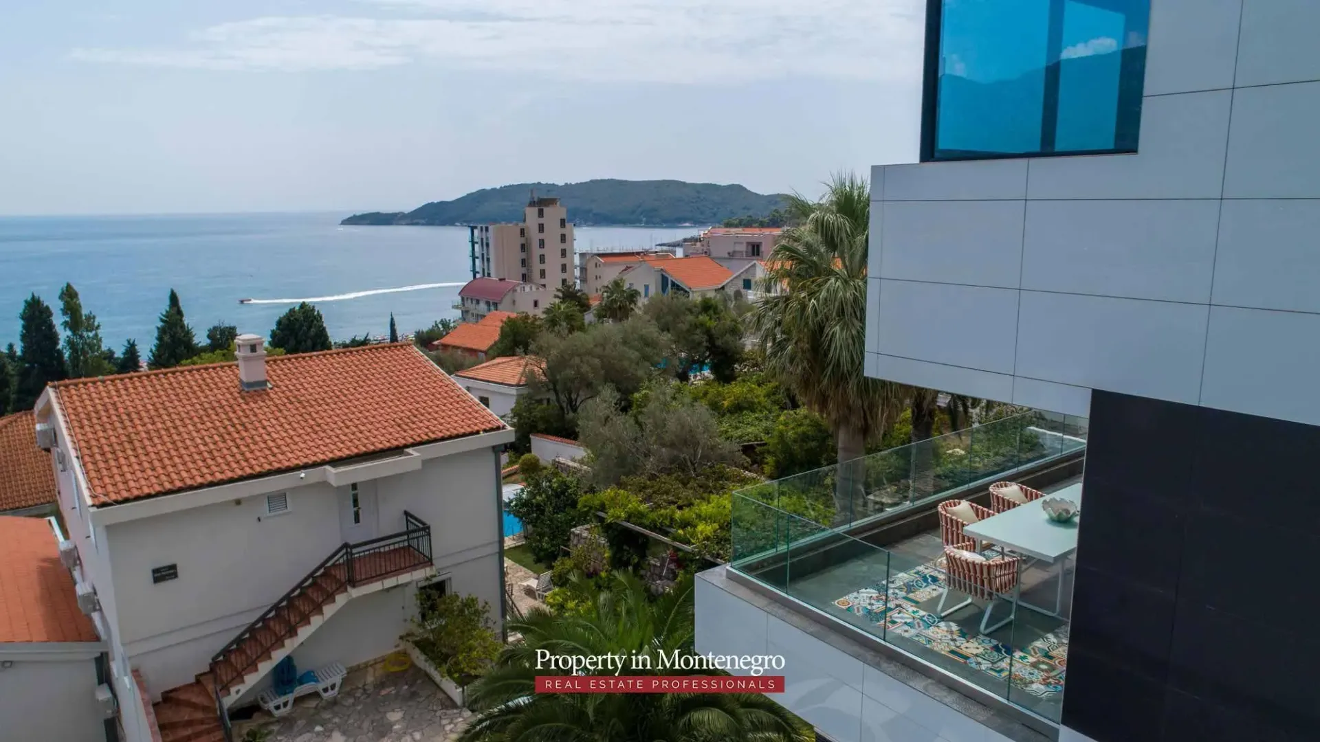 Sale, house, 831m², Bečići, Budva