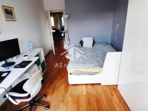Izdavanje, trosoban stan, 75m², Cvetkova Pijaca, Zvezdara Sve Podlokacije - image 11