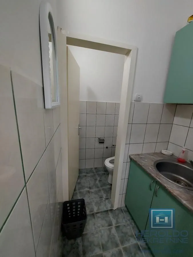 Rent, office space, 54m², Centar, Jagodina