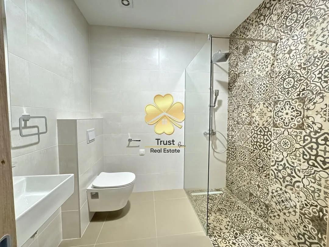 Rent, four bedroom apartment, 130m², Master Kvart, Podgorica
