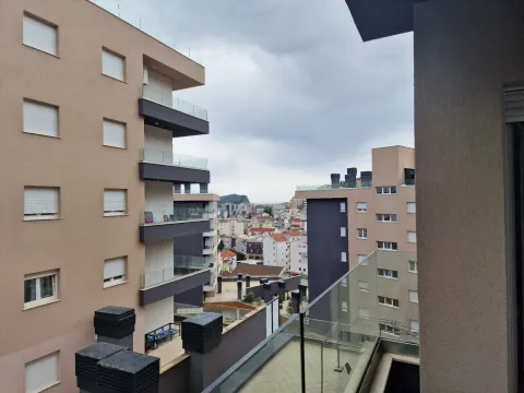 Izdavanje, garsonjera, 30m², Budva, Crna Gora - image 9