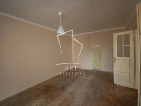 Prodaja, četvorosoban stan, 113m², Vračar Hram, Vračar Sve Podlokacije - image 6