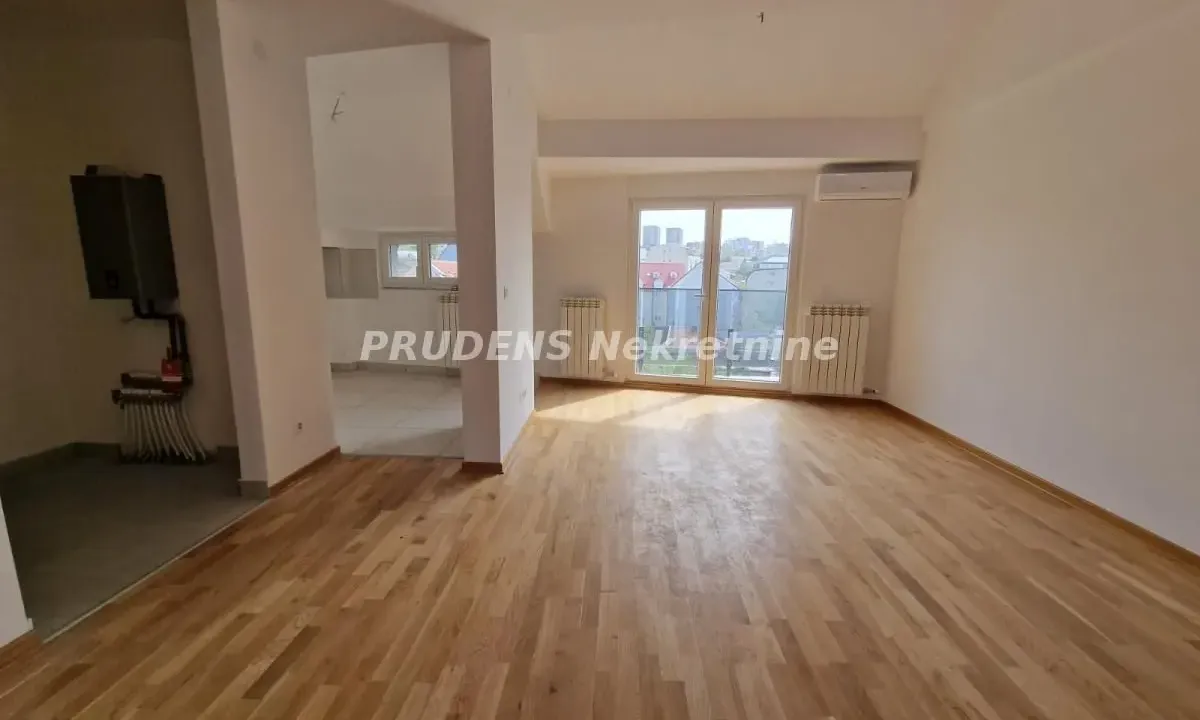 Prodaja, četvorosoban stan, 124m², Uciteljsko Naselje, Zvezdara Sve Podlokacije