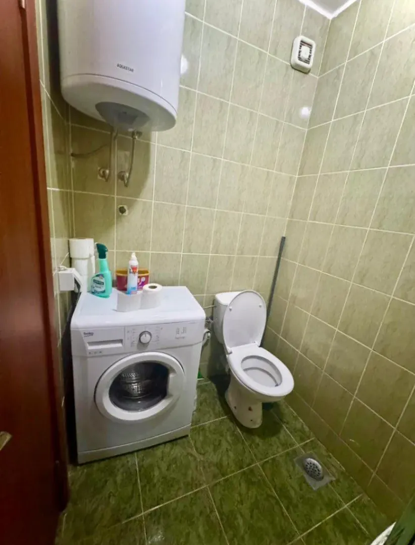 Izdavanje, jednosoban stan, 43m², Krivi Most, Podgorica