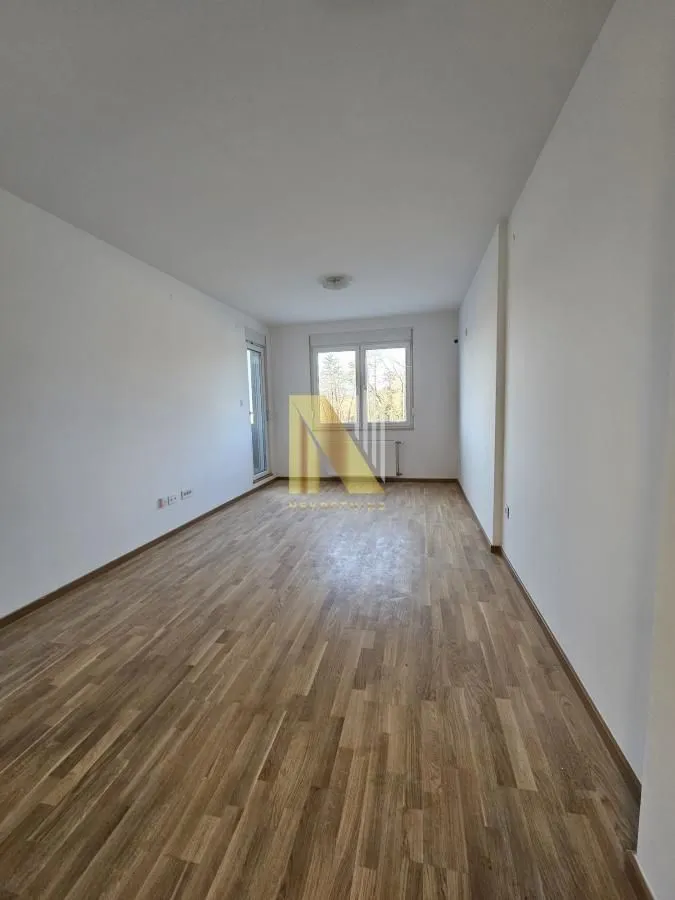 Izdavanje, dvosoban stan, 47m², Avijatičarsko naselje, Novi Sad Sve Podlokacije
