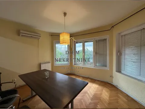 Rent, house, 250m², Zabjelo, Podgorica - image 11