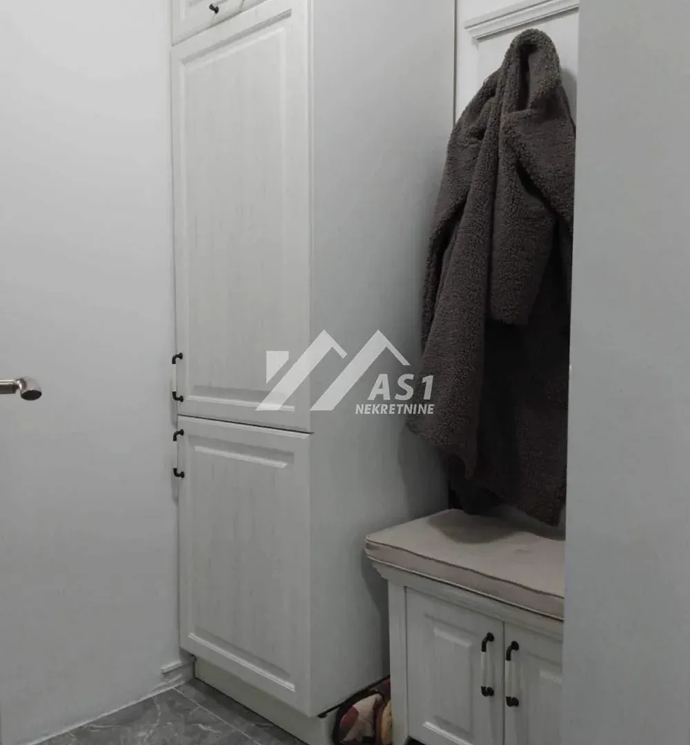 Prodaja, jednosoban stan, 35m², Detelinara, Novi Sad Sve Podlokacije