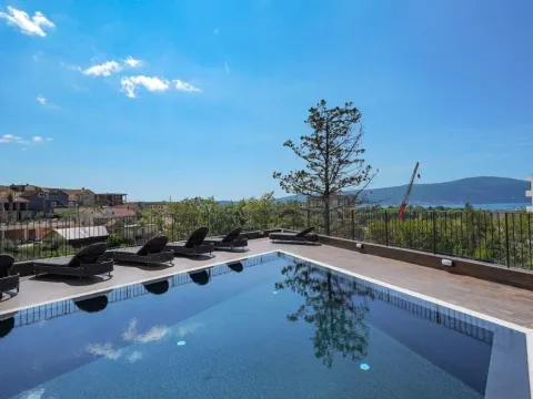 Prodaja, dvosoban stan, 66m², Tivat, Crna Gora - image 27