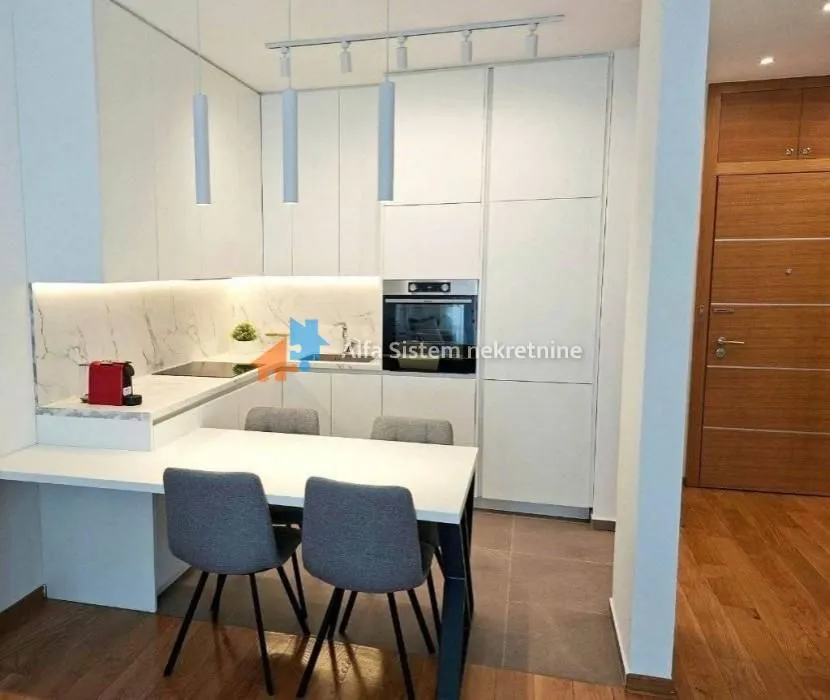 Izdavanje, dvosoban stan, 55m², Palilulska Pijaca, Palilula Sve Podlokacije
