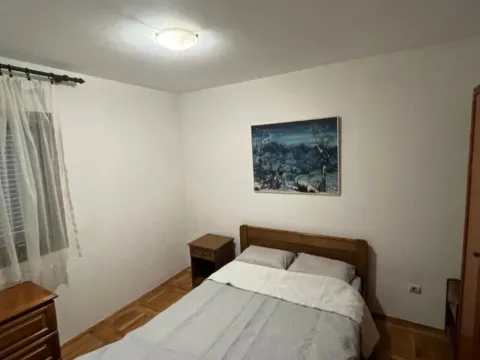 Izdavanje, dvosoban stan, 80m², Budva, Crna Gora - image 11