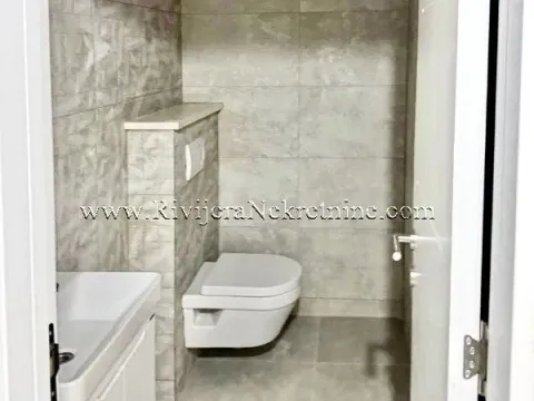 Prodaja, trosoban stan, 104m², Obala Đuraševića, Tivat - image 4