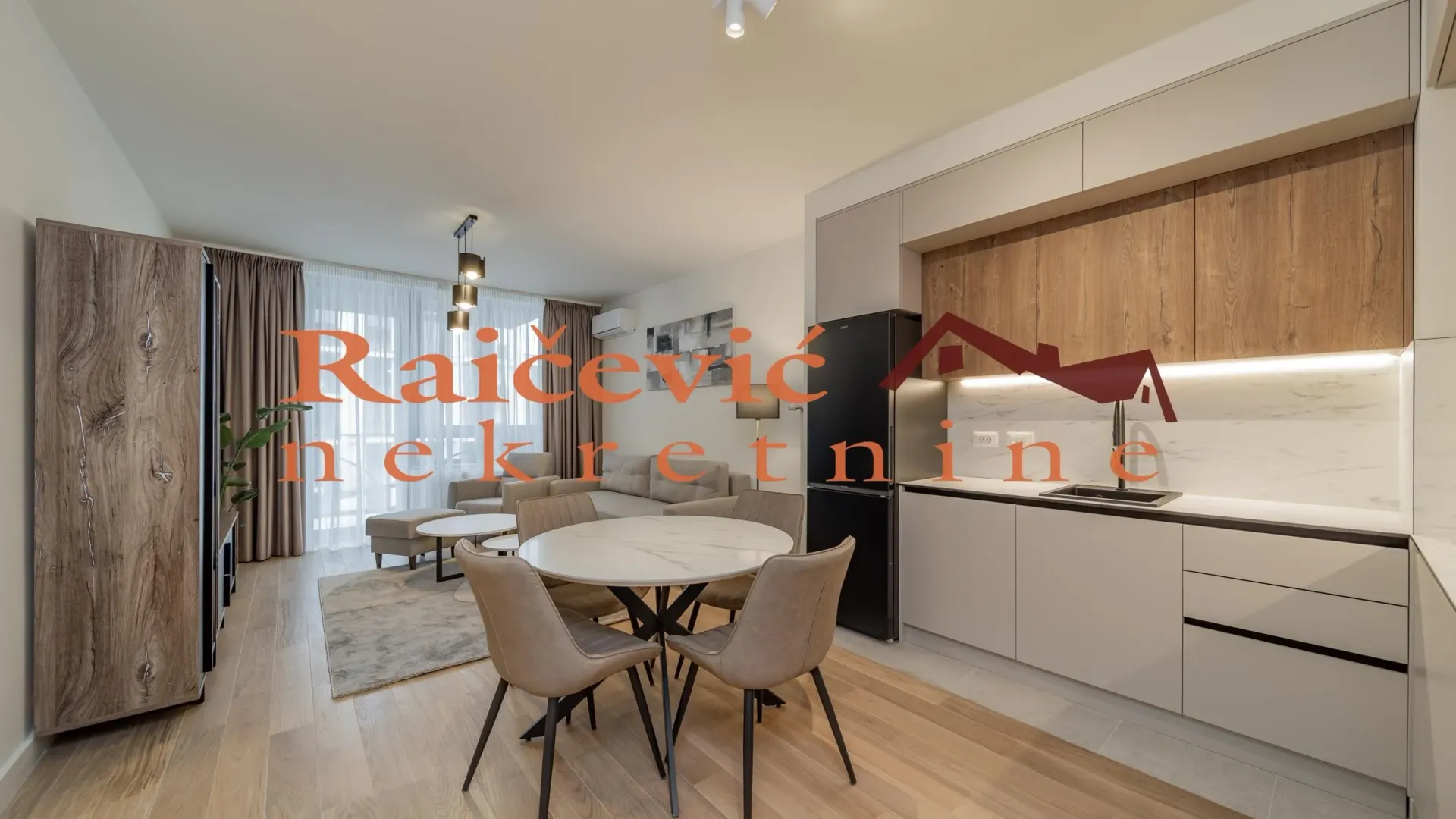 Izdavanje, dvosoban stan, 55m², Savski Venac, Beograd