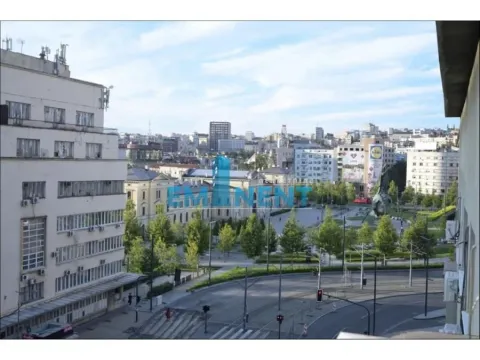 Rent, two bedroom apartment, 50m², Savski Venac, Beograd - image 16