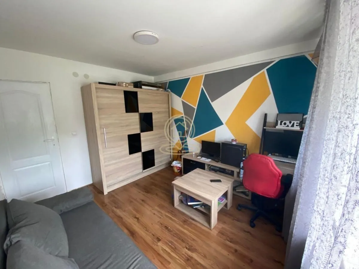 Prodaja, kuća, 145m², Rumenka, Novi Sad Sve Podlokacije