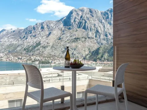 Sale, studio apartment, 31m², Kotor, Crna Gora - image 24