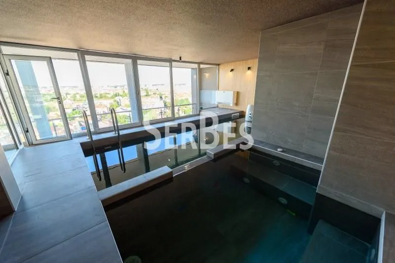Prodaja, trosoban stan, 230m², Bulevar Evrope, Novi Sad Sve Podlokacije