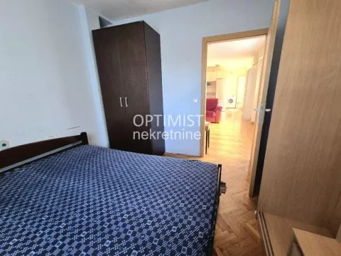 Rent, two bedroom apartment, 48m², Vračar Sve Podlokacije, Beograd - image 7