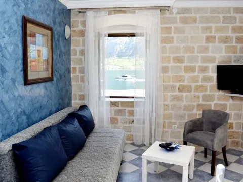 Sale, hospitality venue, 420m², Prčanj, Kotor - image 5