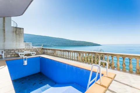 Prodaja, kuća, 232m², Kruče, Ulcinj - image 9