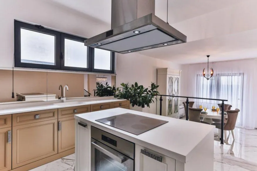Sale, house, 342m², Utjeha, Bar