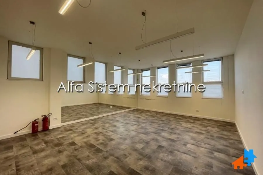 Rent, office space, 2000m², Voždovac Sve Podlokacije, Beograd