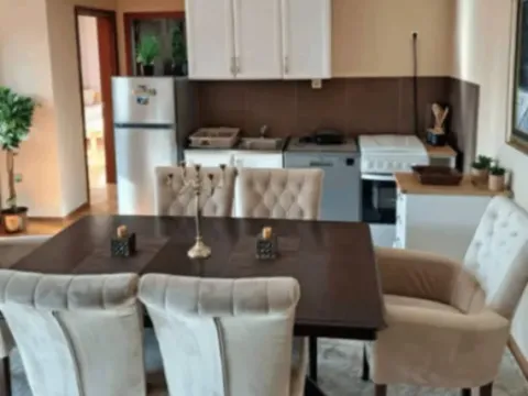 Rent, apartment, 81m², Bečići, Budva - image 7