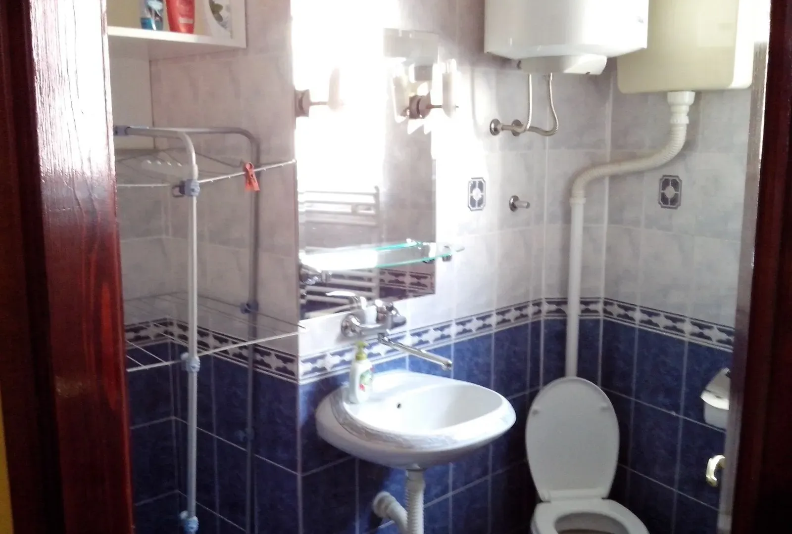 Izdavanje, trosoban stan, 94m², Savski Venac, Beograd