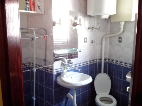 Izdavanje, trosoban stan, 94m², Savski Venac, Beograd - image 5