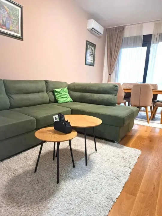 Rent, two bedroom apartment, 70m², Tivat, Crna Gora