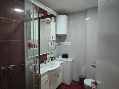 Izdavanje, dvosoban stan, 57m², Profesorska Kolonija, Palilula Sve Podlokacije - image 9