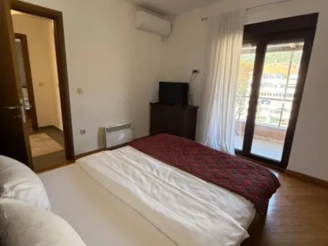 Rent, two bedroom apartment, 96m², Centar, Tivat - image 7