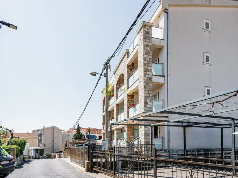 Prodaja, poslovni prostor, 1000m², Bečići, Budva - image 15