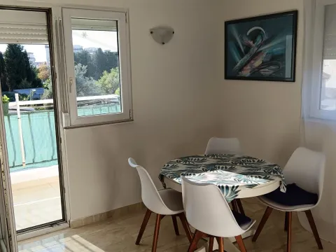 Prodaja, trosoban stan, 56m², Makedonsko naselje, Bar - image 7
