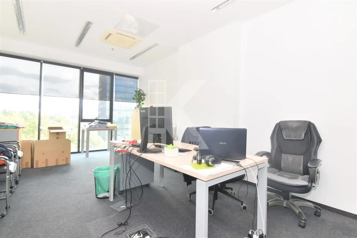Rent, office space, 318m², Preko Morače, Podgorica