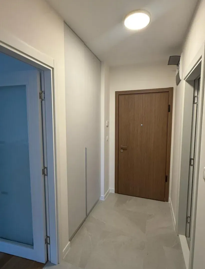 Rent, one bedroom apartment, 49m², Central Point, Podgorica