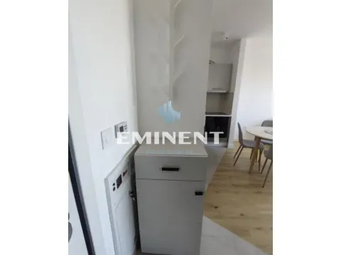 Izdavanje, dvosoban stan, 42m², Zemun Novi Grad, Zemun Sve Podlokacije - image 9