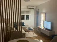 Izdavanje, jednosoban stan, 42m², Central Point, Podgorica - image 8
