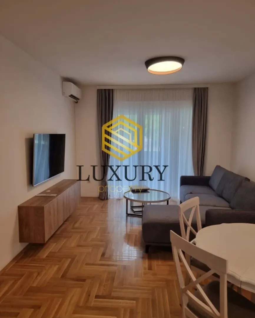Rent, apartment, 47m², Stari Aerodrom, Podgorica