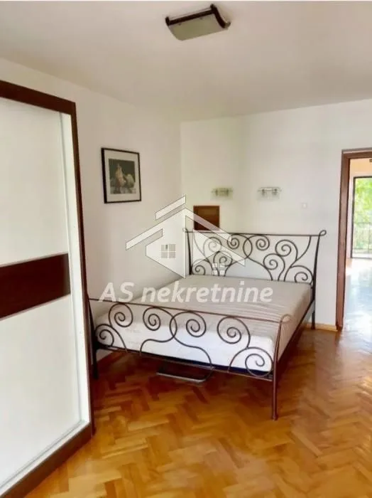 Rent, two bedroom apartment, 40m², Zemun Sve Podlokacije, Beograd