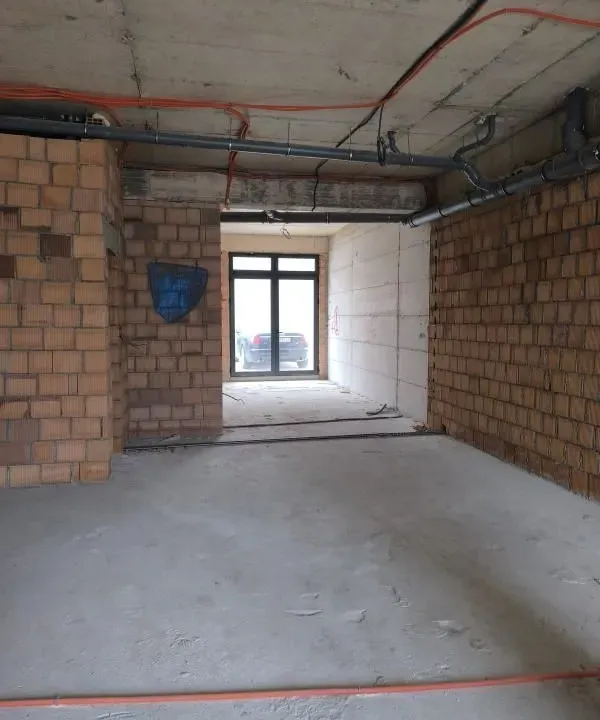 Rent, office space, 77m², Šušanj, Bar