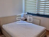 Izdavanje, četvorosoban stan, 88m², Savski Venac, Beograd - image 7