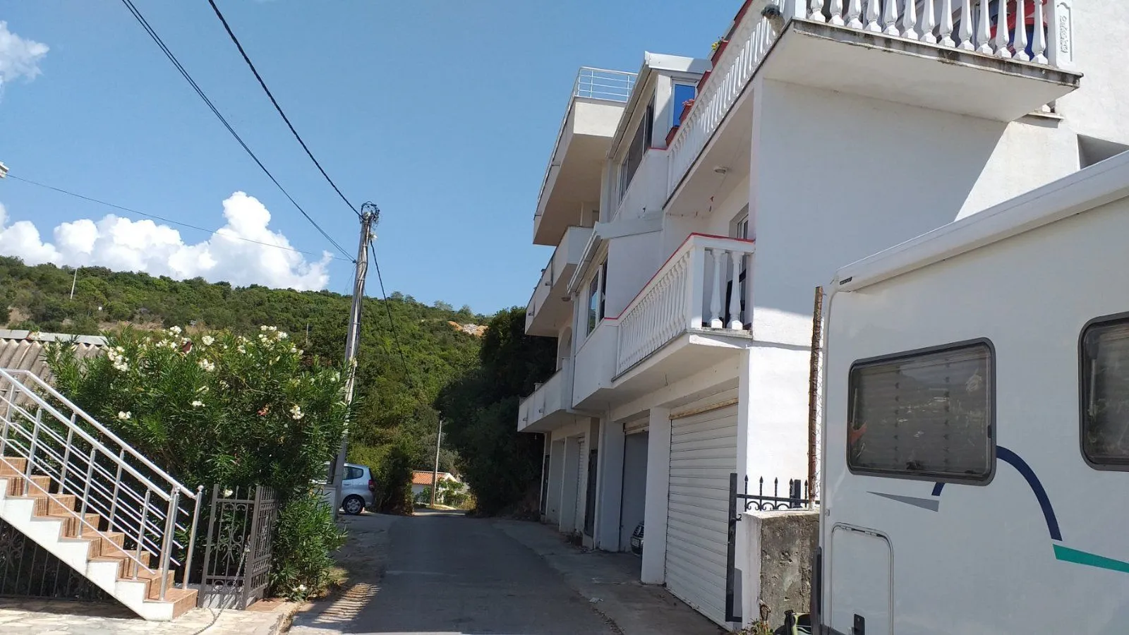 Prodaja, kuća, 320m², Bar, Crna Gora